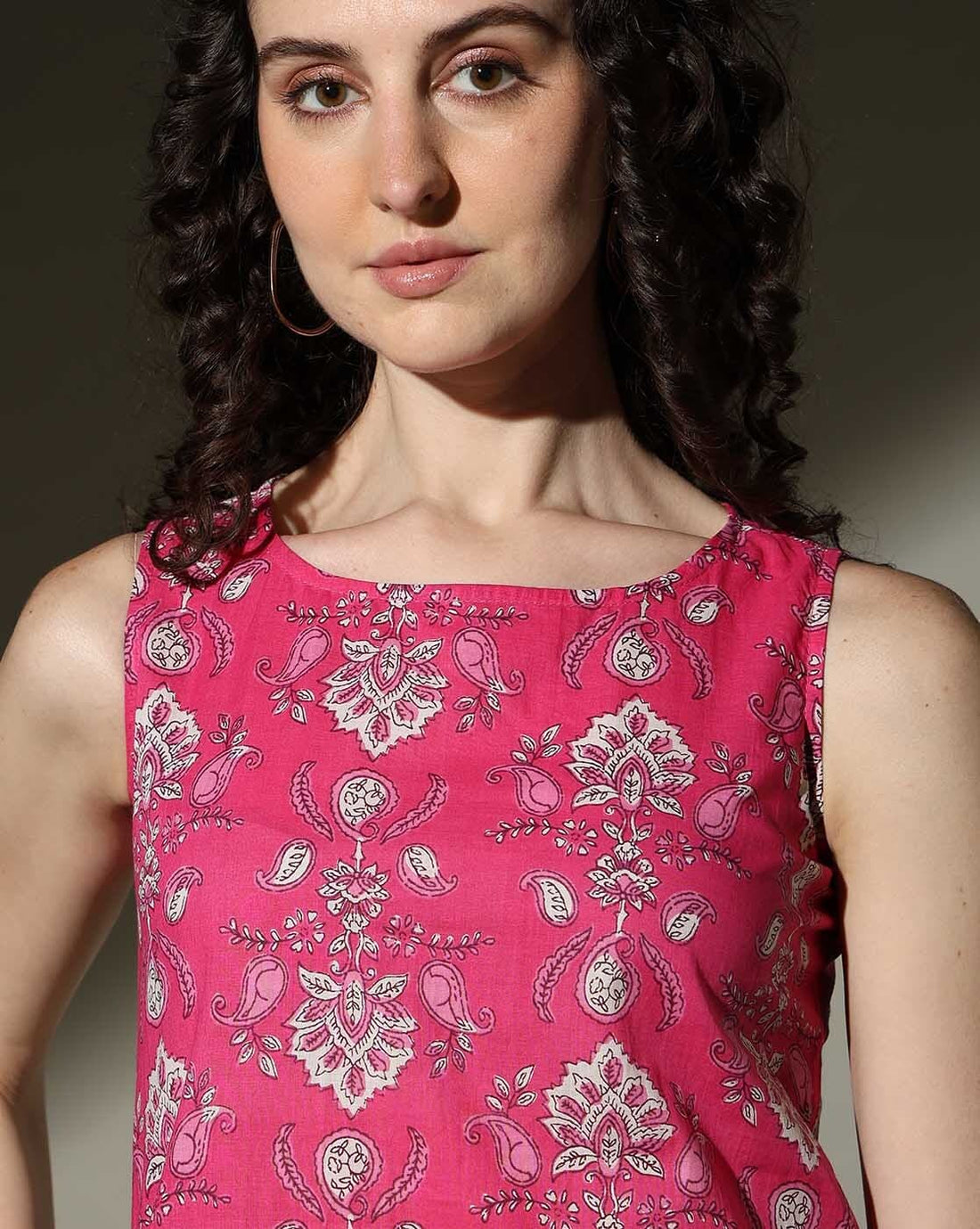 Women Floral Print Straight Kurta